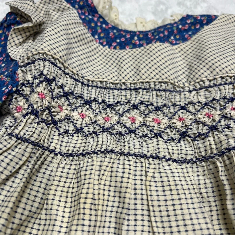 Polly Flinders Vintage Hand Smocked Dress Girls Size 6 Floral Grid Mixed Print